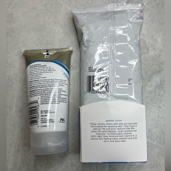 Olay Cleanse Gentle Foaming Cleanser & Olay Gentle Cleanse Wet Cleansing Cloths - Picture 3 of 3